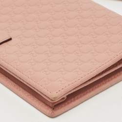 مملوكة مسبقًا حقيبة كروس غوتشي قلاب جلد مايكروغوتشيسيما رصاصي 