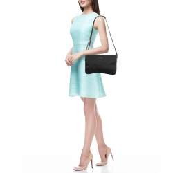 Pre Owned Gucci Black GG Canvas Web Crossbody Bag