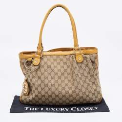 Pre Owned Gucci Yellow/Beige GG Canvas and Leather Medium Sukey Tote