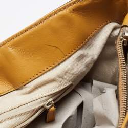 Pre Owned Gucci Yellow/Beige GG Canvas and Leather Medium Sukey Tote