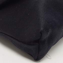 مملوكة مسبقًا Gucci Black Satin Bamboo Croisette Clutch