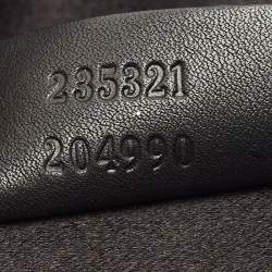 مملوكة مسبقًا Gucci Black Satin Bamboo Croisette Clutch