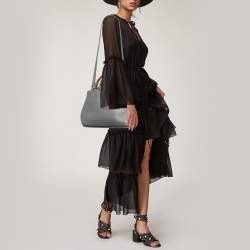 مملوكة مسبقًا Gucci Grey Leather Small Nymphaea Bamboo Tote