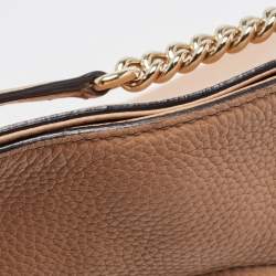 مملوكة مسبقًا حقيبة كتف غوشي سوهو جلد بيج متوسطة بسلسلة