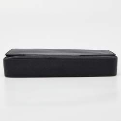 Pre Owned Gucci Black Satin Vintage Baguette Bag