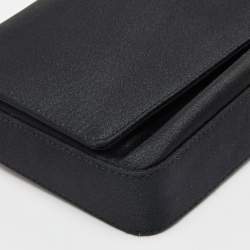 Pre Owned Gucci Black Satin Vintage Baguette Bag