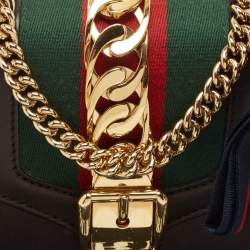 Pre Owned Gucci Black Leather Mini Web Chain Sylvie Crossbody Bag