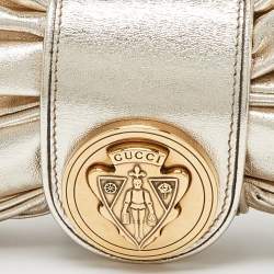 مملوكة مسبقًا Gucci Metallic Gold Leather Hysteria Clutch Bag