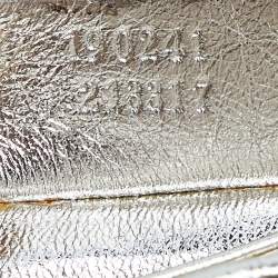 مملوكة مسبقًا Gucci Metallic Gold Leather Hysteria Clutch Bag