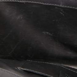 مملوكة مسبقًا Gucci Black Python G Night Flap Clutch