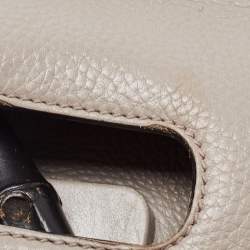 Pre Owned Gucci Grey Leather Small Bamboo Daily Top Handle Bag