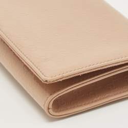 مملوكة مسبقًا Gucci Nude Micro Guccissima Patent Leather Broadway Clutch