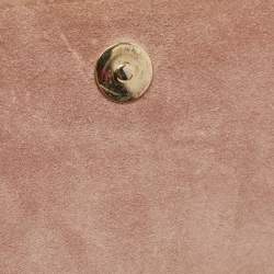 مملوكة مسبقًا Gucci Nude Micro Guccissima Patent Leather Broadway Clutch