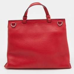Pre Owned Gucci Red Leather Medium Bamboo Daily Top Handle Bag