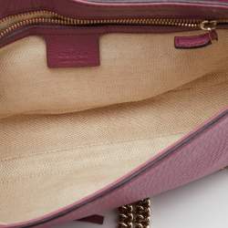 مملوكة مسبقًا Gucci Pink Leather Soho Chain Crossbody Bag