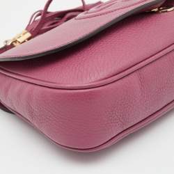 مملوكة مسبقًا Gucci Pink Leather Soho Chain Crossbody Bag