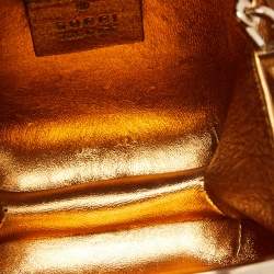 Pre Owned Gucci Purple Fur Chain Clutch