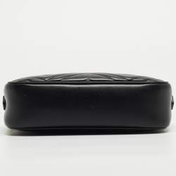 Pre Owned Gucci Black Matelasse Leather Small GG Marmont Shoulder Bag