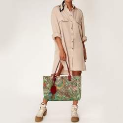 Pre Owned Gucci Red/Beige Tian GG Supreme Canvas Shopper Tote