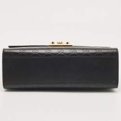 Gucci Black Guccissima Leather Medium Padlock Shoulder Bag