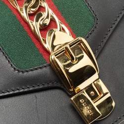 Pre Owned Gucci Black Leather Mini Web Chain Sylvie Crossbody Bag