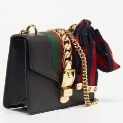 Pre Owned Gucci Black Leather Mini Web Chain Sylvie Crossbody Bag