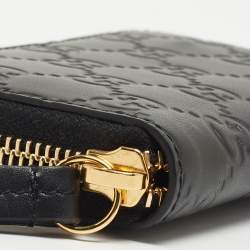 Gucci Black Guccissima Leather Zip Around Card Case