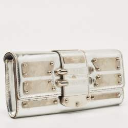 Pre Owned Gucci Silver Laminated Leather Mirror Clutch