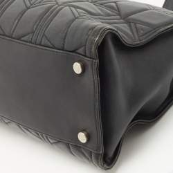 مملوكة مسبقًا Gucci Black Quilted Leather Dionysus Flap Tote