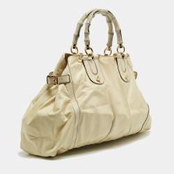 Pre Owned Gucci Cream/White Leather Pop Bamboo Tote