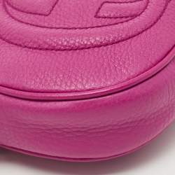 Pre Owned Gucci Fuchsia Leather Mini Soho Disco Chain Crossbody Bag