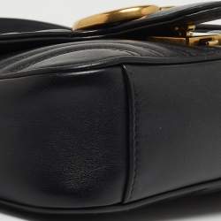 Pre Owned Gucci Black Matelasse Leather Mini GG Marmont Crossbody Bag