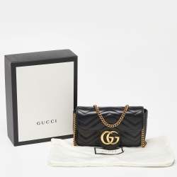 مملوكة مسبقًا Gucci Black Matelassé Leather Super Mini GG Marmont Shoulder Bag