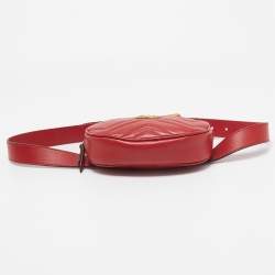 Pre Owned Gucci Red Matelassé Leather GG Marmont Belt Bag