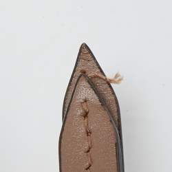 Pre Owned Gucci Beige Matelassé Leather Mini GG Marmont Belt Bag