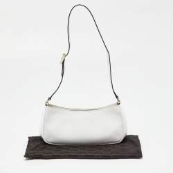 Pre Owned Gucci White Microguccissima Leather Zip Baguette Bag