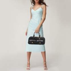 مملوكة مسبقًا Gucci Black GG Canvas and Leather Heart Lock Satchel