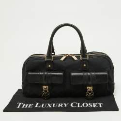 مملوكة مسبقًا Gucci Black GG Canvas and Leather Heart Lock Satchel