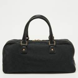 مملوكة مسبقًا Gucci Black GG Canvas and Leather Heart Lock Satchel
