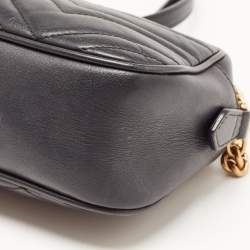 Pre Owned Gucci Black Matelassé Leather Small GG Marmont Camera Bag