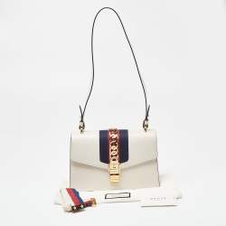 Pre Owned Gucci Off White Leather Small Web Sylvie Shoulder Bag