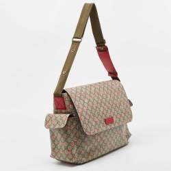 Pre Owned Gucci Beige GG Supreme Strawberry Canvas Diaper Bag