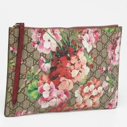 Pre Owned Gucci Old Rose GG Supreme Blooms Canvas and Suede Zip Pouch