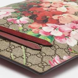 Pre Owned Gucci Old Rose GG Supreme Blooms Canvas and Suede Zip Pouch