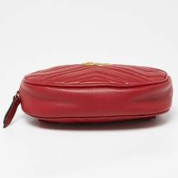 Pre Owned Gucci Red Matelassé Leather GG Marmont Belt Bag