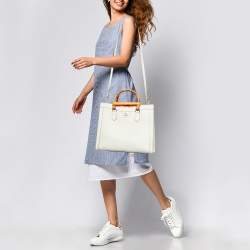 مملوكة مسبقًا حقيبة يد توتس غوتشي ديانا جلد أوف وايت متوسطة