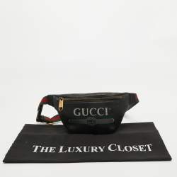 Pre Owned Gucci Black Leather Logo Web Belt Bag