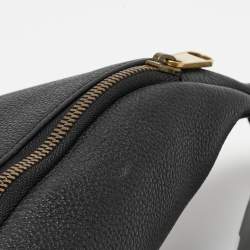 Pre Owned Gucci Black Pebbled Leather Logo Web Belt Bag