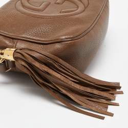 مملوكة مسبقًا حقيبة كروس غوتشي سوهو ديسكو جلد رصاصي ميتاليك صغيرة