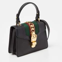 Pre Owned Gucci Black Leather Mini Sylvie Top Handle Bag